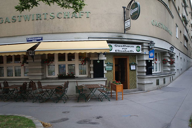 Gasthaus_Elisabeth_Gastgarten